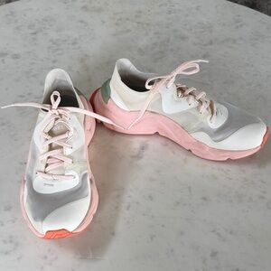 Sorel Pink and White Women's Sneakers